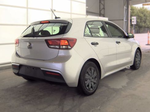 Used 2018 Kia Rio LX w/ LX Convenience Package FWD image 4