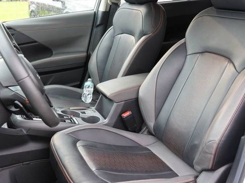 Used 2024 Subaru Crosstrek 2.5i Limited AWD/4WD image 10