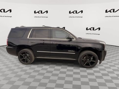 Used 2019 GMC Yukon Denali AWD/4WD image 3