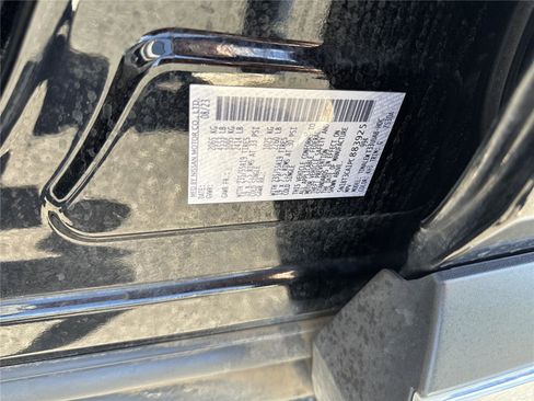 Used 2023 Nissan Rogue SL w/ SL Premium Package FWD image 39