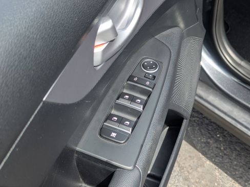 Used 2024 Kia Forte LXS image 26