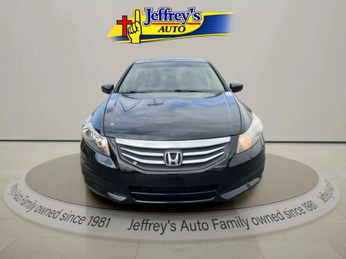 Used 2011 Honda Accord EX-L image 7