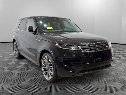 New 2026 Land Rover Range Rover Sport SE image 7