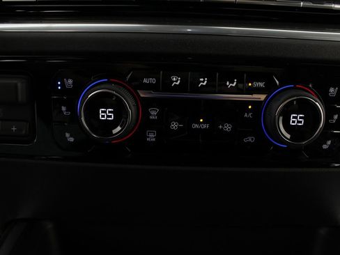 New 2026 Chevrolet Silverado 2500 High Country w/ Technology Package AWD/4WD image 8