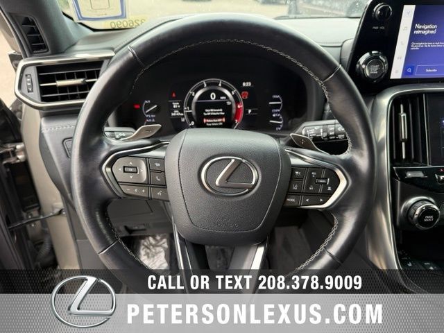 Used 2023 Lexus LX 600 4WD w/ Interior Upgrade Package image 30