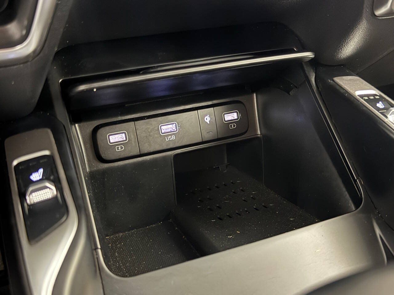Used 2021 Kia Sorento EX AWD/4WD image 42
