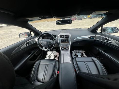 Used 2017 Lincoln MKZ Premiere AWD/4WD image 13