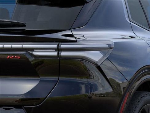 New 2026 Chevrolet Equinox EV RS FWD image 11