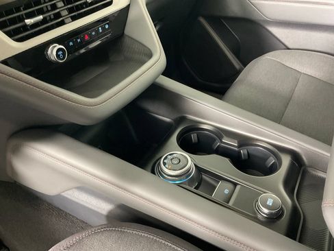 New 2026 Ford Explorer Active RWD image 20