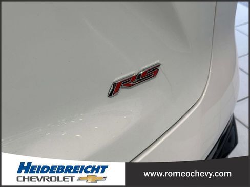 Used 2019 Chevrolet Blazer RS w/ Sun and Wheels Package image 11