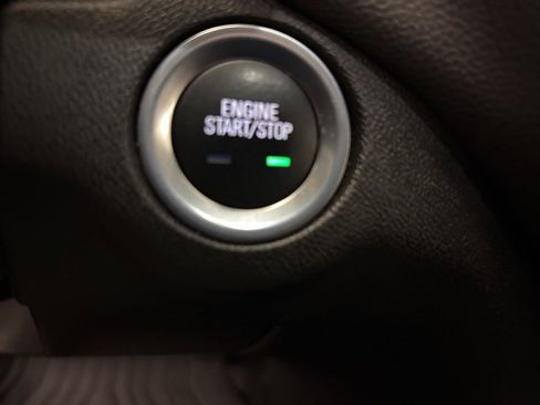 Used 2024 Chevrolet Equinox LT AWD/4WD image 19