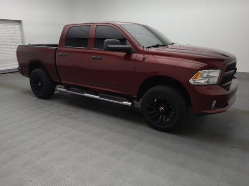 Used 2019 RAM 1500 Express w/ Express Value Package AWD/4WD image 11