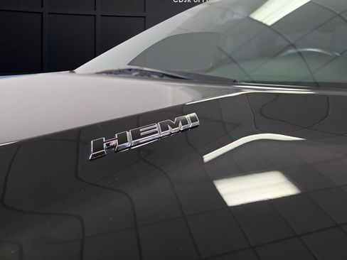 Used 2012 Dodge Challenger R/T image 32