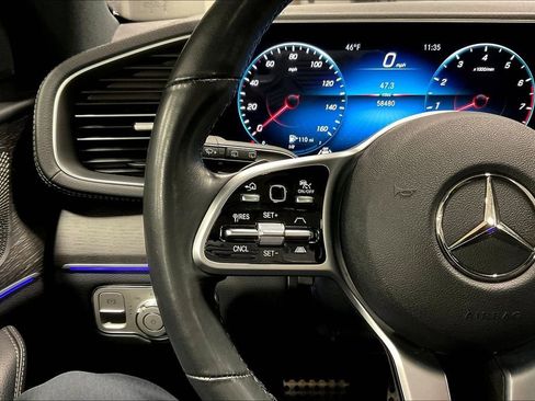 Used 2022 Mercedes-Benz GLS 450 4MATIC image 11