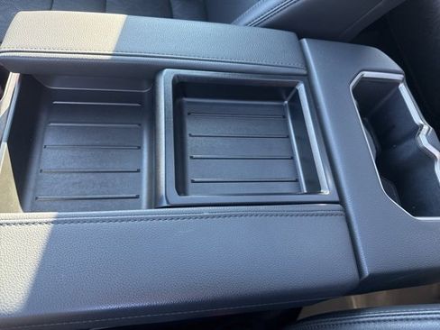 Used 2024 Toyota Tundra Limited image 29