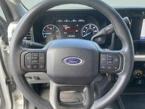 Used 2023 Ford F350 XLT w/ FX4 Off-Road Package AWD/4WD image 17