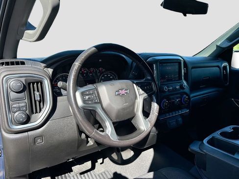 Used 2022 Chevrolet Silverado 1500 RST image 10