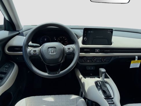 New 2027 Honda HR-V LX image 17