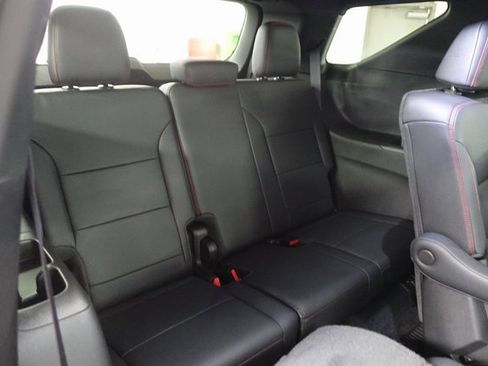 Used 2024 Chevrolet Traverse RS w/ LPO, Floor Liner Package image 28