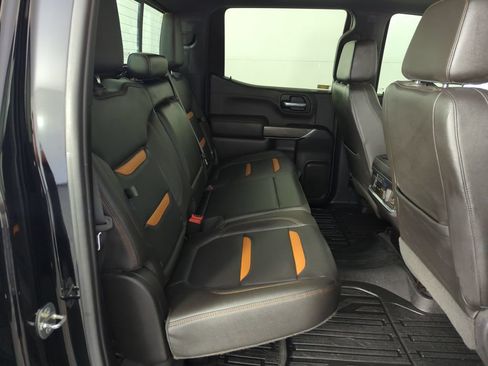 Used 2019 GMC Sierra 1500 AT4 w/ AT4 Premium Package AWD/4WD image 33