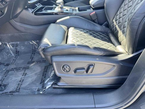 Used 2023 Audi SQ5 Premium Plus w/ Premium Plus Package image 19