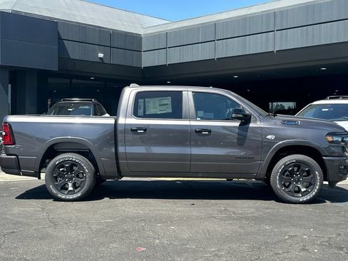 New 2026 RAM 1500 Big Horn AWD/4WD image 3