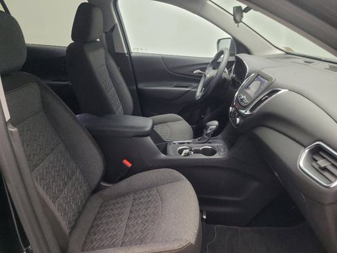 Used 2024 Chevrolet Equinox LT FWD image 21