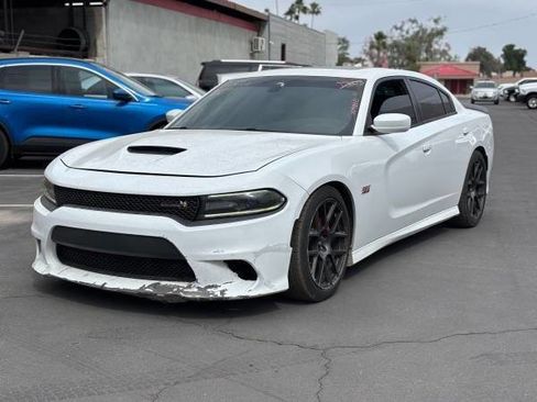 Used 2016 Dodge Charger R/T Scat Pack image 7