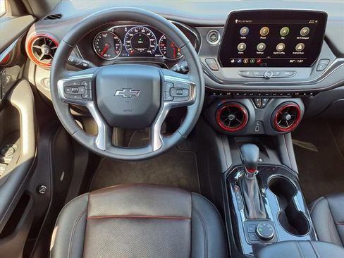 Used 2023 Chevrolet Blazer RS w/ Enhanced Convenience Package image 6