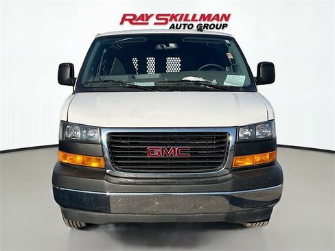 Used 2024 GMC Savana 2500 w/ Driver Convenience Package image 2