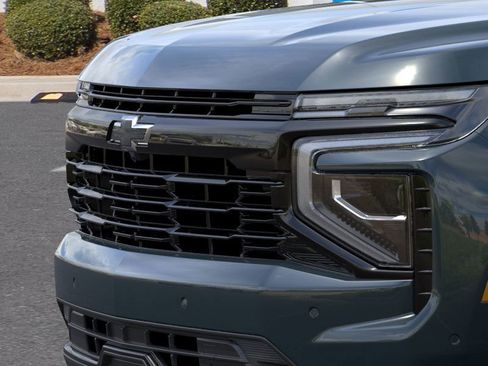 Used 2025 Chevrolet Tahoe RST w/ Advanced Technology Package image 14