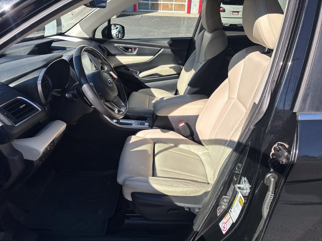 Used 2019 Subaru Ascent Limited w/ Popular Package #3 AWD/4WD image 9