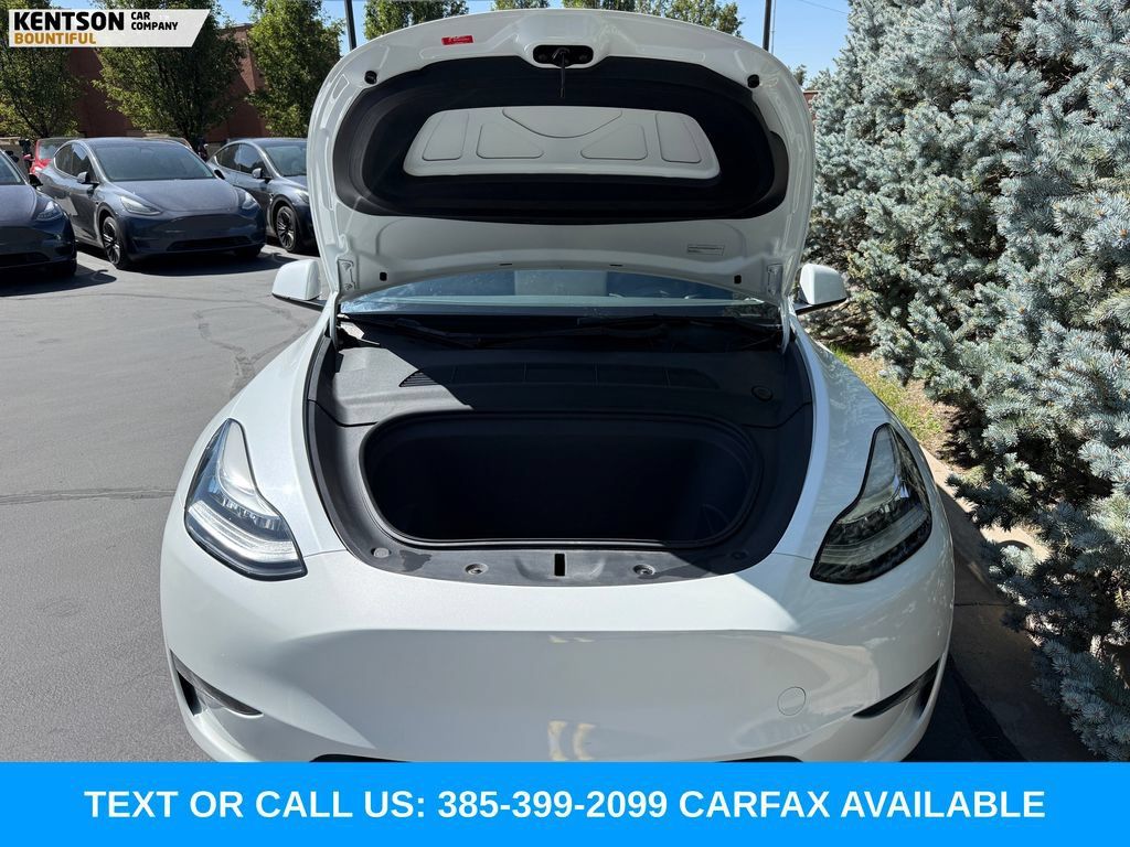 Used 2023 Tesla Model Y Long Range AWD/4WD image 32