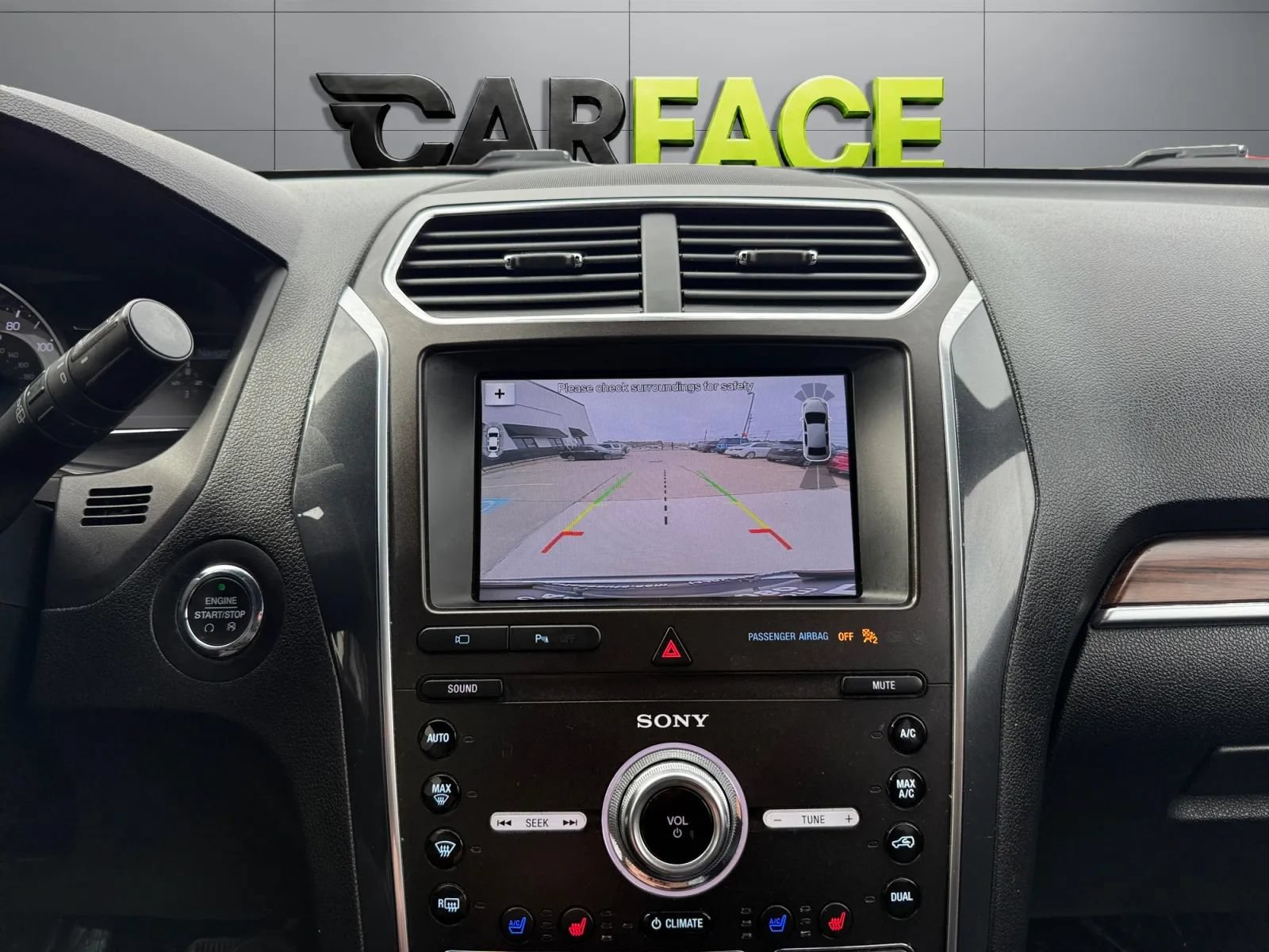 Used 2019 Ford Explorer Limited w/ Class III Trailer Tow Package AWD/4WD image 32