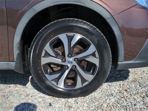 Used 2020 Subaru Outback Touring XT image 11