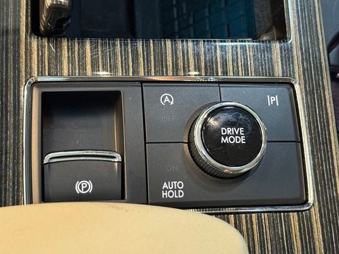 Used 2023 Lincoln Navigator Black Label image 37