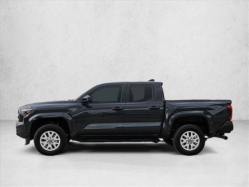 Used 2025 Toyota Tacoma SR AWD/4WD image 8