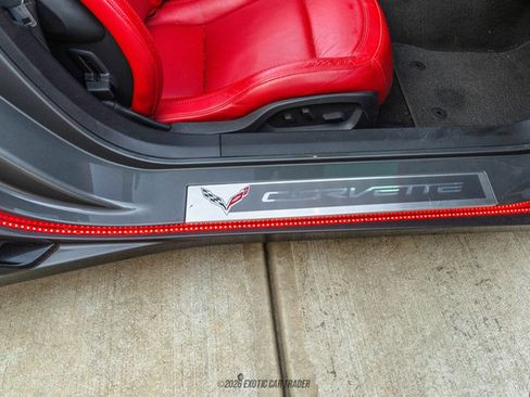 Used 2016 Chevrolet Corvette Z06 w/ 3LZ Preferred Equipment Group image 43