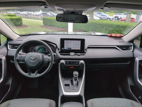 Certified 2024 Toyota RAV4 XLE w/ Convenience Package FWD image 29