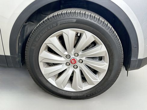 Used 2018 Jaguar E-PACE SE AWD/4WD image 11