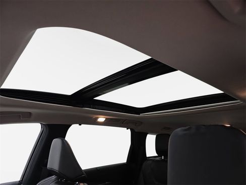 Used 2023 INFINITI QX60 Luxe w/ Cargo Package image 30