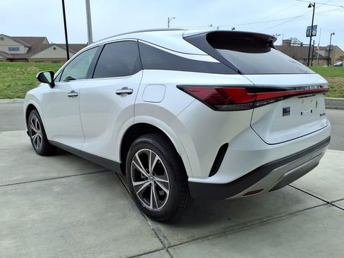 Used 2023 Lexus RX 350 FWD w/ Cold Area Package image 5