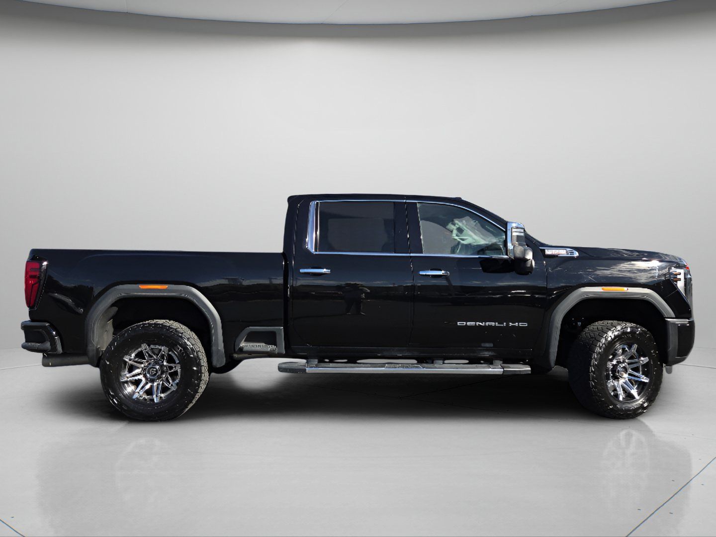 Used 2024 GMC Sierra 2500 Denali AWD/4WD image 27