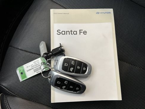 Used 2022 Hyundai Santa Fe SEL w/ Convenience + Premium Package AWD/4WD image 31