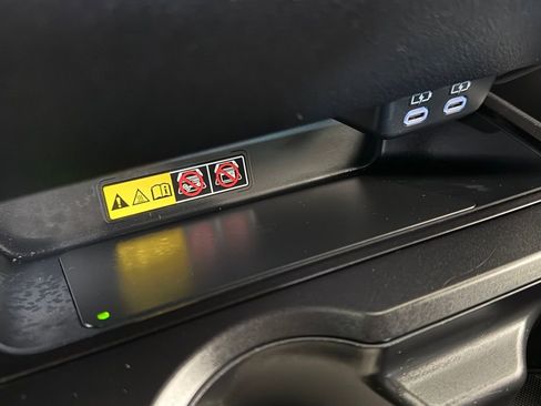 Certified 2024 Lexus UX 250h FWD image 23