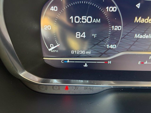 Used 2022 GMC Yukon SLT w/ SLT Premium Package RWD image 9