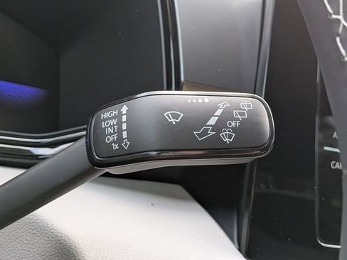 New 2026 Volkswagen Taos S image 31