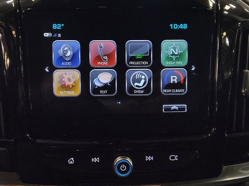 Used 2018 Chevrolet Traverse LT image 25