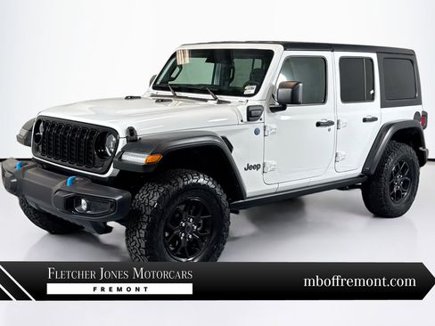 Used 2024 Jeep Wrangler Unlimited image 1