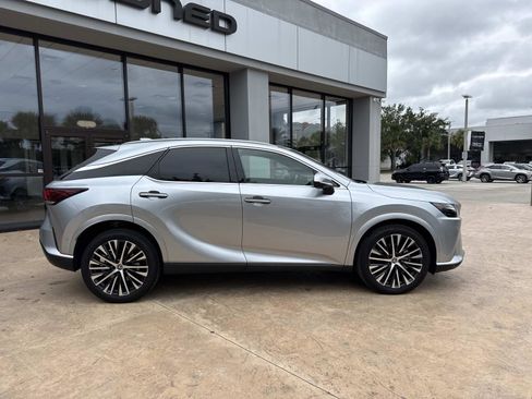 Certified 2024 Lexus RX 350 Premium Plus image 3